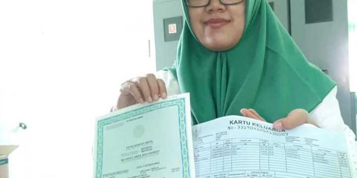 Mengurus akta kematian via hp