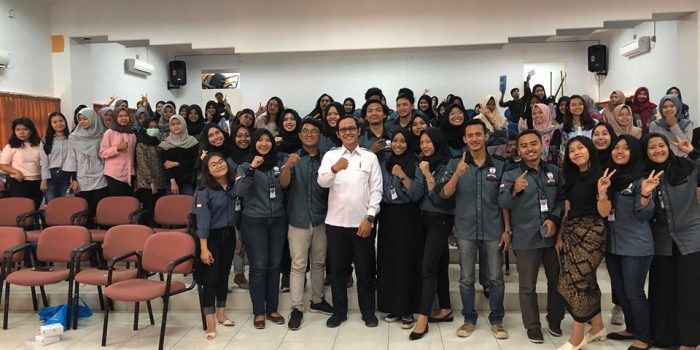 Ajak Mahasiswa Bersiap Hadapi Revolusi Industri