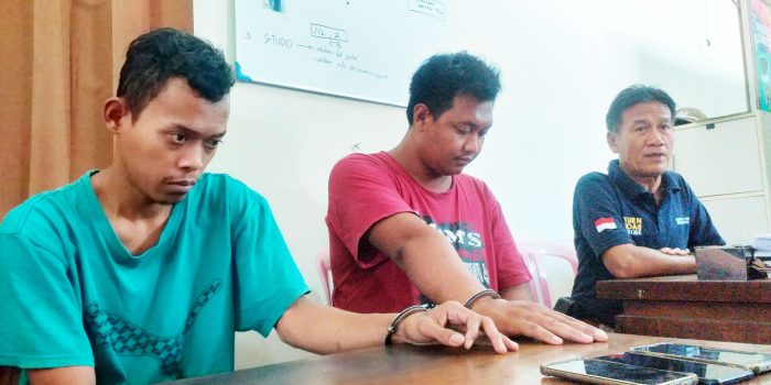 Para tersangka saat diperiksa di Kepolisian Sektor Mijen