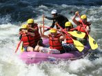 Rasakan Tantangan Arung Jeram di Sungai Oya Kebumen