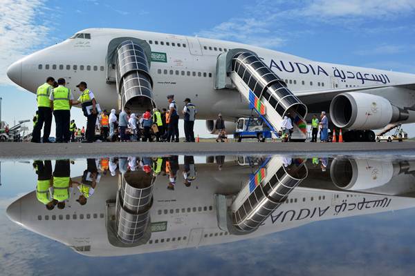 Sejumlah jamaah haji saat di bandara