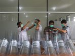 Potong Gaji Dosen dan Karyawan untuk Buat APD Tenaga Medis yang Tangani Pasien Corona