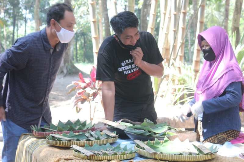Bupati Magelang Zaenal Arifin