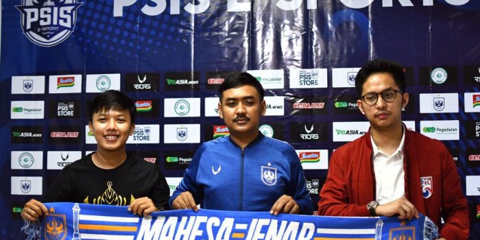 Atlet Esport Setia Widianto