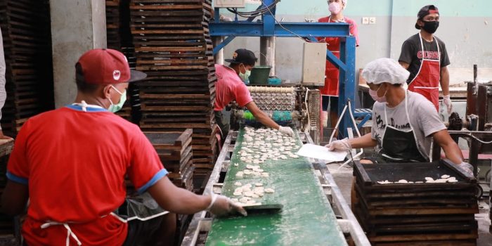 UMKM pembuatan kerupuk di Semarang