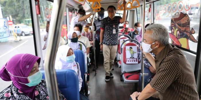 bus Trans Jateng koridor I Purwomanggung