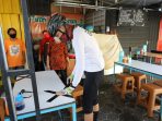 Ganjar Sidak Warung Tak Terapkan Prokes di Semarang