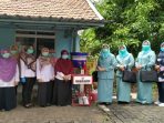 Memperingati HUT ke-20, Ikatan Wanita Bank Jateng Bagikan Ribuan Paket Sembako ke Masyarakat