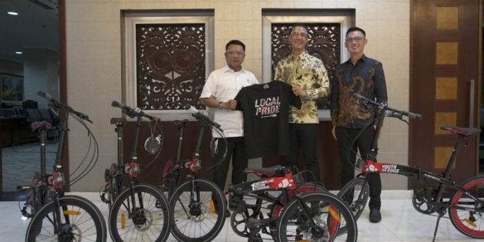 sepeda lipat bertema Hari Sumpah Pemuda