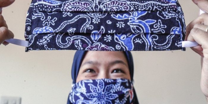 Gunakan Masker Label SNI Atau Kain Dua Lapis