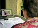 Diskusi Daring Dalam Rangka Peringatan Bulan Peduli Kanker Payudara
