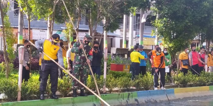 Dibersihkan, Taman Kali Tuntang Siap Dikunjungi