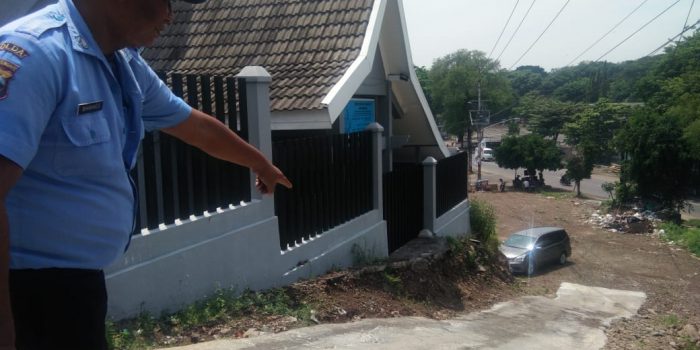 Aktivitas Terganggu, Masyarakat Keluhkan Proyek Mangkrak