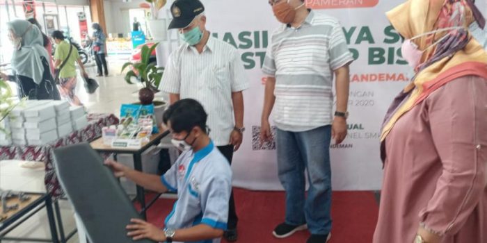 Pameran Hasil Karya Siswa dan Start Up Bisnis