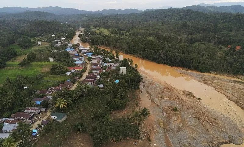kondisi Sungai Hantakan pascabanjir bandang di Desa Alat, Kabupaten Hulu Sungai Tengah, Kalimantan Selatan