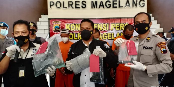 Tim Resmob Polres Magelang Tangkap 3 Orang Pelaku Pencurian Dengan Modus Pecah Kaca Mobil, 1 Orang Masih DPO