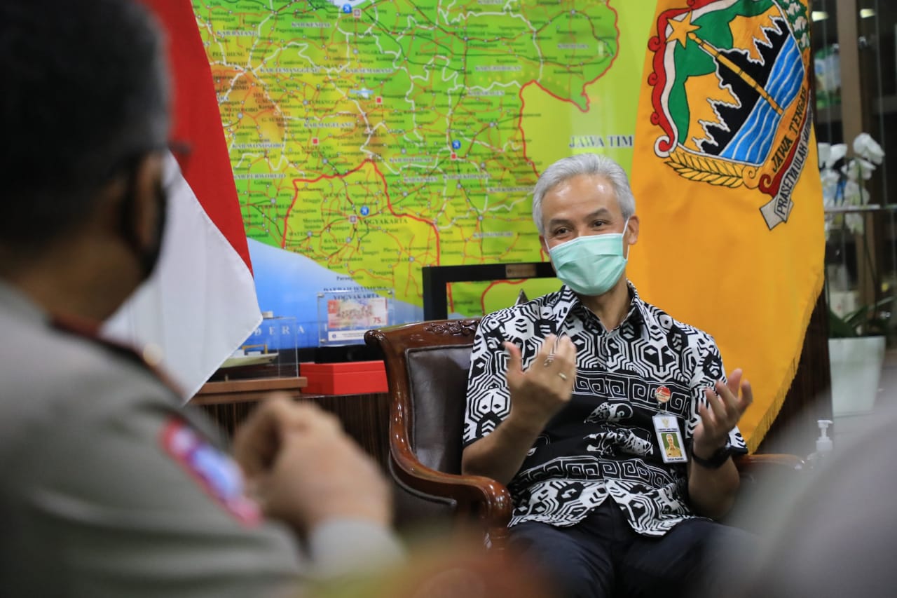 Gubernur Ganjar Pranowo