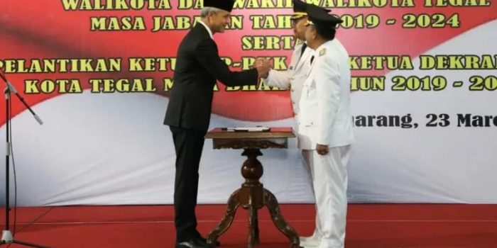 Dedy Yon Supriyono dan Muhammad Jumadi
