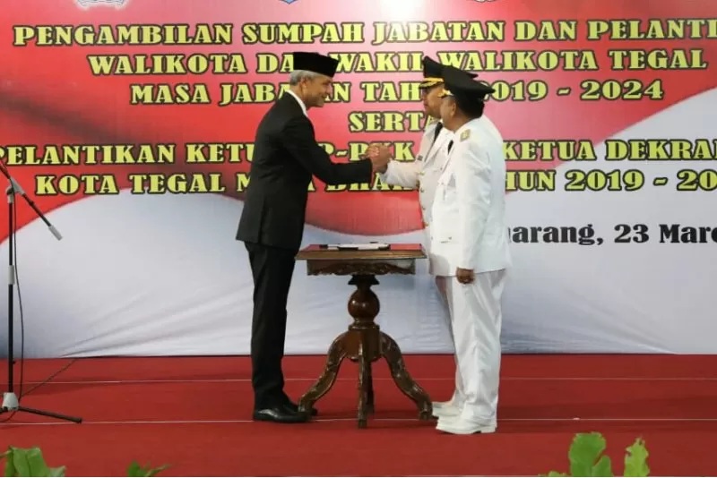 Dedy Yon Supriyono dan Muhammad Jumadi