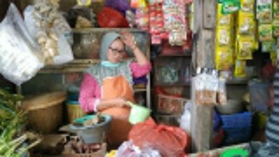 penjual cabai di Pasar Rembang