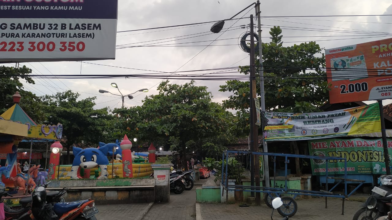 Alun-alun Lasem
