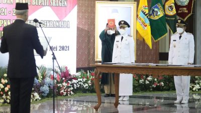 Dilantik, Bupati Diberi PR Covid