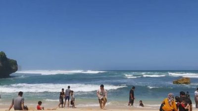 Terima Kekancingan Tanah Kasultanan di Tujuh Pantai