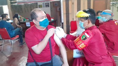 Polres Salatiga Gelar Vaksinasi Masal, Sasar 4.100 Orang