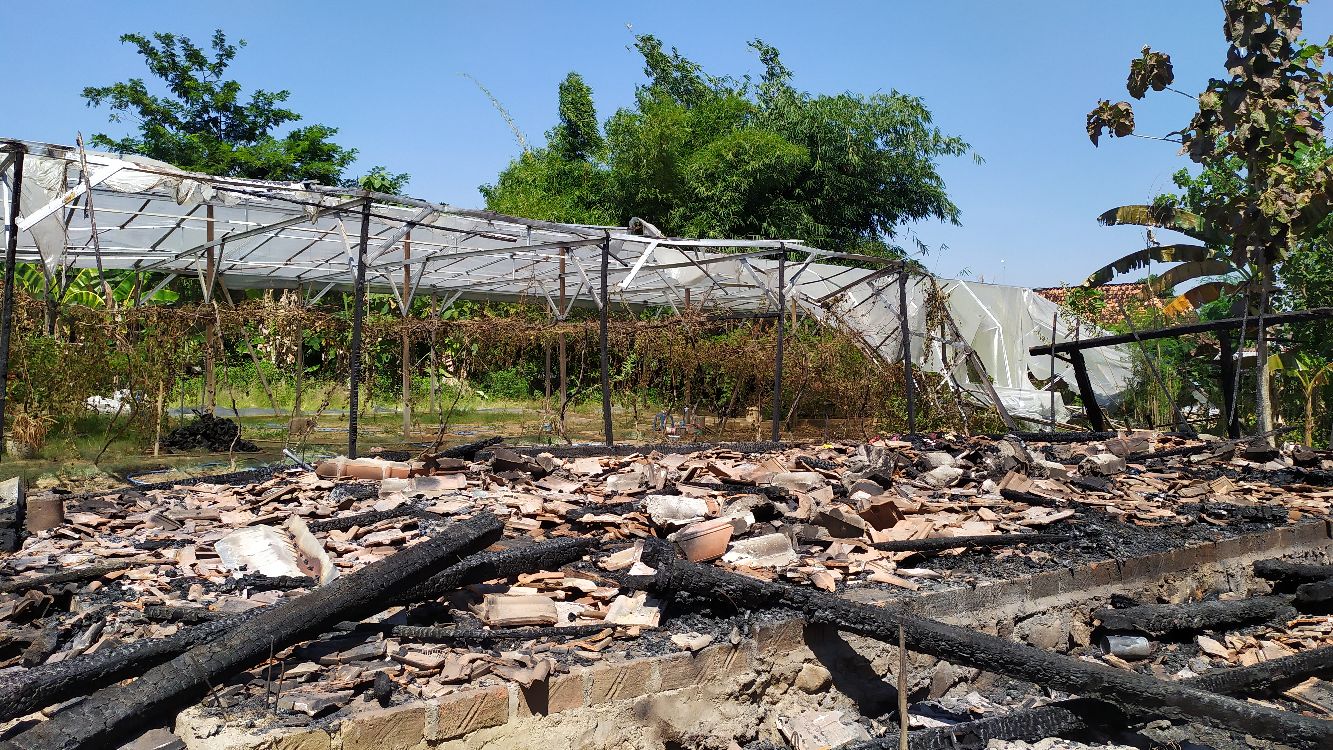 Rumah Ludes Terbakar