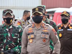 Kapolda Jateng Tinjau Vaksinasi 300 Buruh Pabrik di Purbalingga
