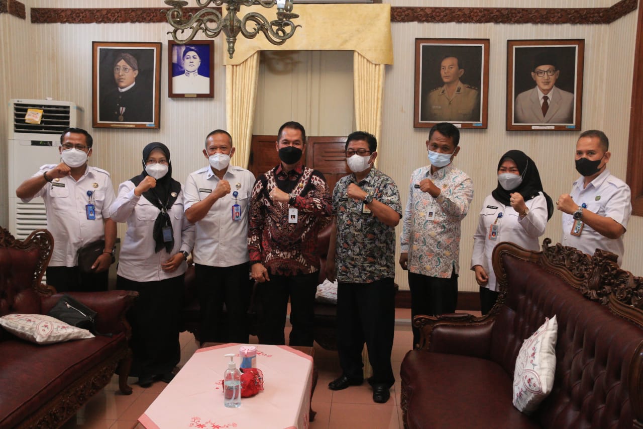 Kepala BNNP Jawa Tengah Brigjend. Pol. Drs. Purwo Cahyoko