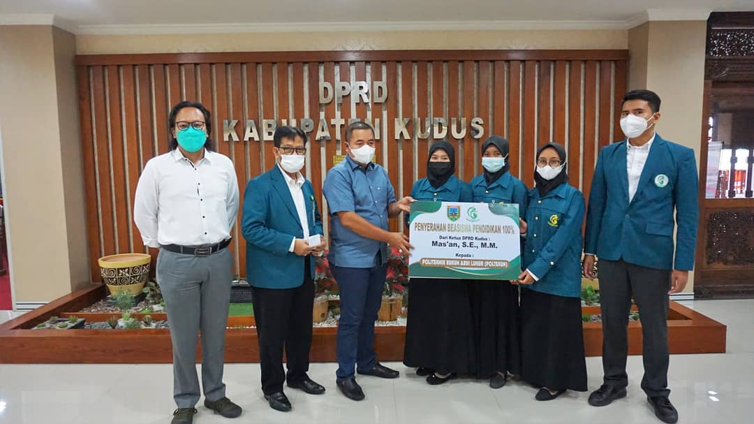 Ketua DPRD Kudus Masan