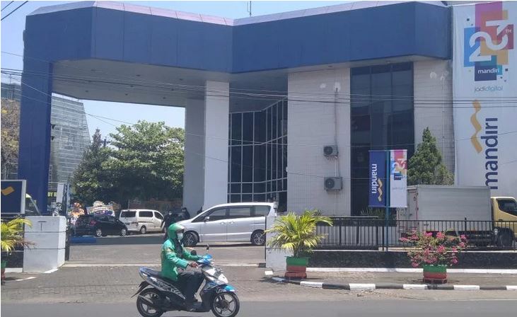 Bank Mandiri Kantor Cabang Kudus, Jawa Tengah, Jalan Jenderal Sudirman Kudus