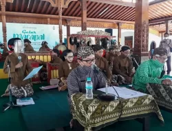 Seniman Macapat Turut Meriahkan HUT ke-265