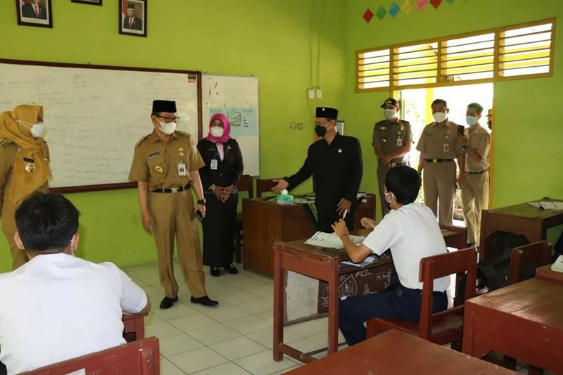 Ketua DPRD Demak Sri Fahruddin Bisri Slamet