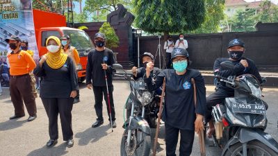 Keterbatasan tak Halangi Jadi Relawan Bencana