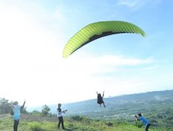 Safe Flight Bukit Piramida Rowosari