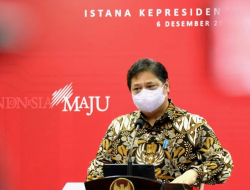 Perintahkan Vaksinasi Booster Disiapkan Januari 2022