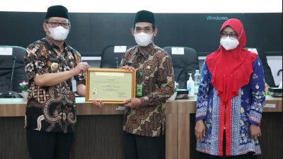 akil Bupati Demak,Ali Maksum