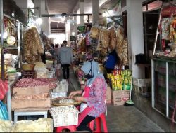Harga Telur Ayam Mulai Turun