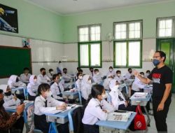 PTM 100 Persen Terlalu Tergesa-Gesa