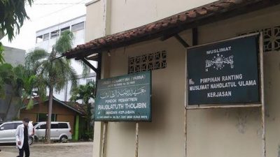 Pondok Pesantren Raudlatuth Tholibin
