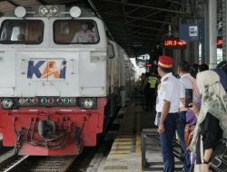 3.166 Calon Penumpang KA Batal Berangkat