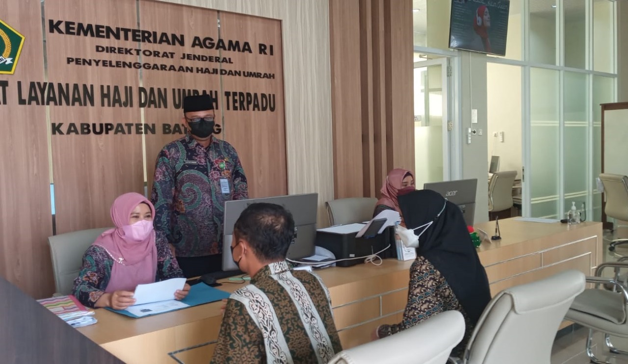 PLHUT Batang