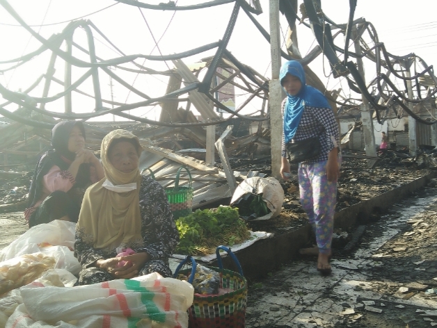 Pedagang korban kebakaran Pasar Karangawen