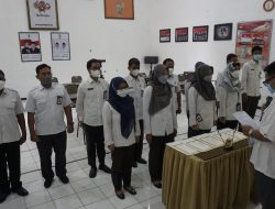 Pegawai KPU Demak Tandatangani Pakta Integritas