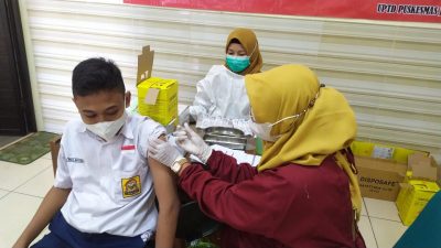 Puskesmas Jati Gelar Vaksinasi Booster