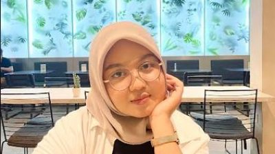 Masih Muda, Mahasiswi ini Sukses Menggeluti Bisnis MUA