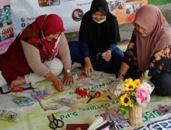 Banyak Permintaan, Wulandari Buka Pelatihan Pembuatan Bucket