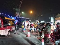 Arus Balik Ruas Ajibarang-Bumiayu Macet